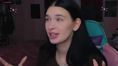 Snapshot of mella_freya chatting on September 2025 11:04:02 PM Freya IM NONUDE online show from September 2025 11:04:02 PM