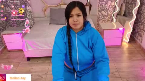 Snapshot of mellani_tay chatting on February 2025 03:00:02 AM Mellani  online show from February 2025 03:00:02 AM