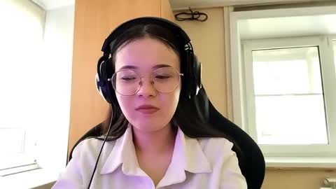 mellieyamazaki online show from June 2026 09:55:02 AM