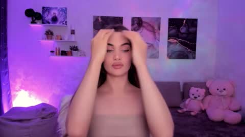 Tessa online show from January 2026 09:49:02 PM