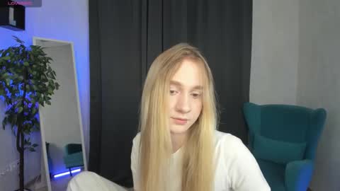 mellisadream online show from September 2025 01:42:02 AM