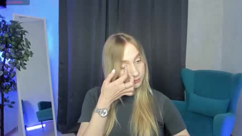 mellisadream online show from October 2025 03:37:02 AM