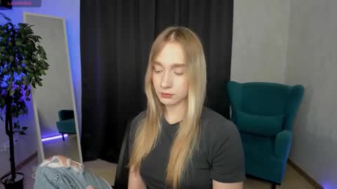 mellisadream online show from October 2025 05:30:01 AM