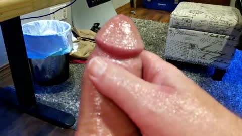 mellomike online show from April 2026 05:10:02 AM