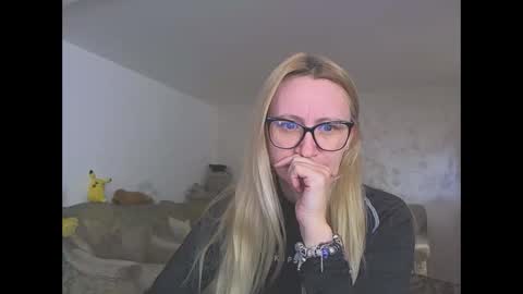 Melly online show from April 2026 06:58:01 AM