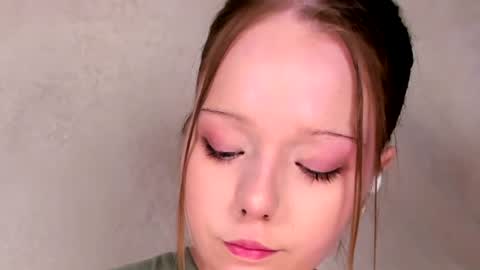 MelMooon online show from June 2026 10:23:02 PM