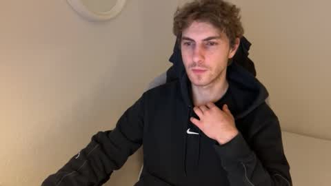 Snapshot of melodicass chatting on February 2026 01:42:02 AM Melodicass online show from February 2026 01:42:02 AM