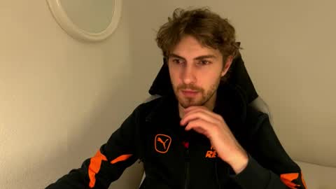 Snapshot of melodicass chatting on February 2026 11:33:01 PM Melodicass online show from February 2026 11:33:01 PM