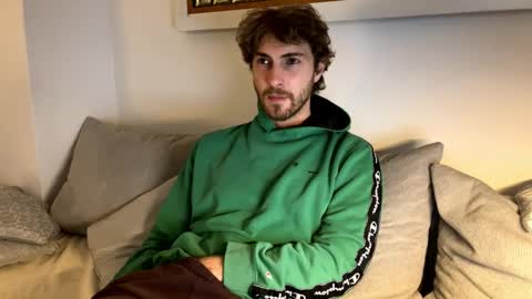 Snapshot of melodicass chatting on February 2026 11:49:01 PM Melodicass online show from February 2026 11:49:01 PM