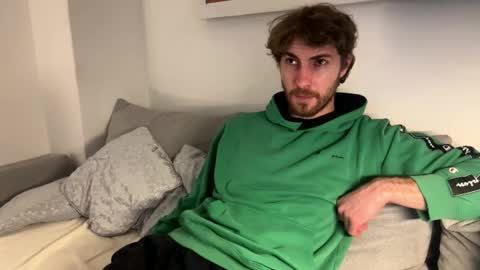 Snapshot of melodicass chatting on March 2026 12:50:01 AM Melodicass online show from March 2026 12:50:01 AM