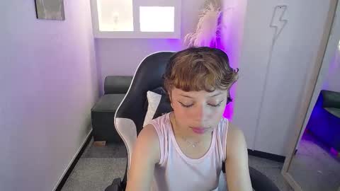 melody701583as online show from February 2026 12:26:01 PM