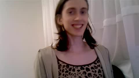 Melody online show from December 2025 12:29:01 AM