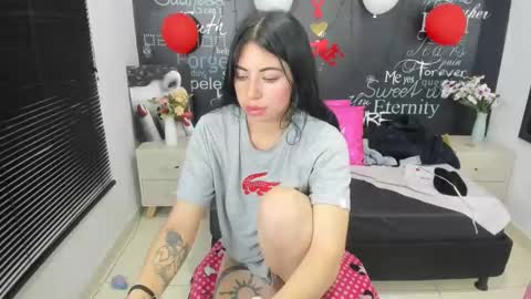 Snapshot of melody_hottt_ chatting on March 2025 10:19:01 AM Melody online show from March 2025 10:19:01 AM