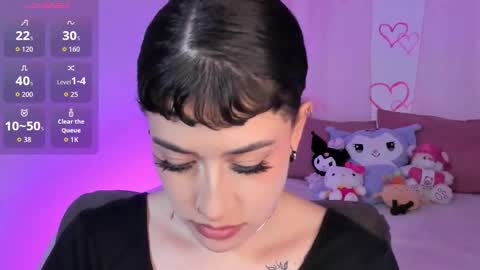 Snapshot of melody_suarez chatting on September 2025 11:04:02 PM MELODY online show from September 2025 11:04:02 PM