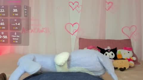 Snapshot of melody_suarez chatting on September 2025 10:35:02 PM MELODY online show from September 2025 10:35:02 PM