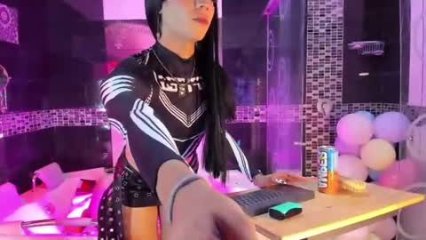melody_trixie online show from June 2026 07:25:01 AM