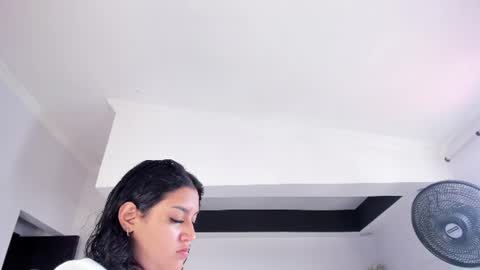 Snapshot of melodysnow chatting on July 2026 08:11:02 PM melodysnow online show from July 2026 08:11:02 PM