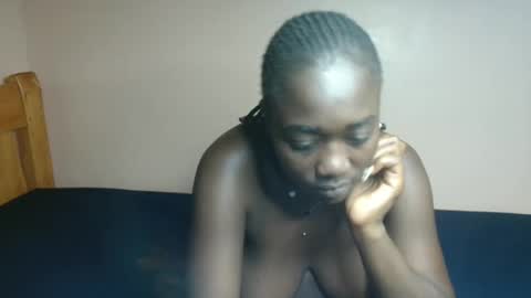 Snapshot of melrose_nadia chatting on April 2026 02:47:02 AM mel online show from April 2026 02:47:02 AM
