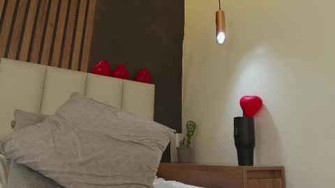  Memphis Williams  online show from February 2025 07:34:01 AM