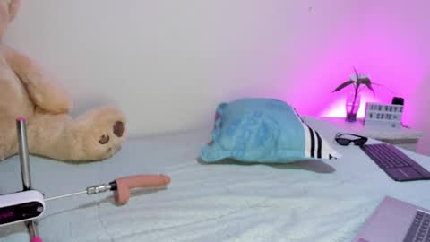 Menca of your love online show from January 2025 06:22:02 AM