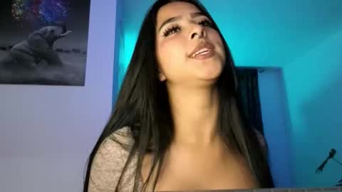 Menca of your love online show from December 2025 02:17:01 AM