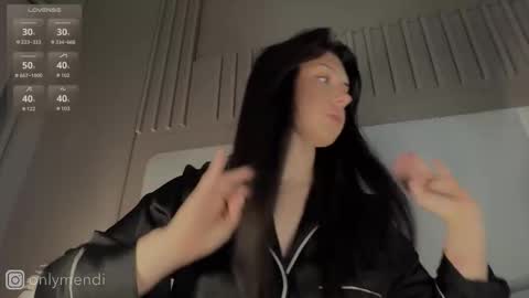 Snapshot of menndi chatting on September 2025 08:39:02 AM menndi online show from September 2025 08:39:02 AM