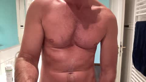 Hannes online show from January 2025 02:25:02 PM