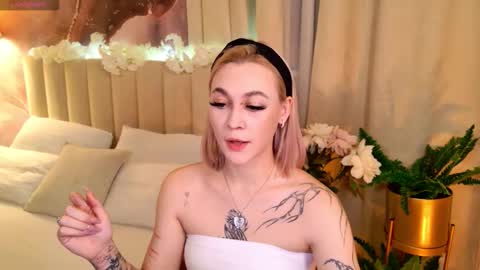 Snapshot of meow_amanda chatting on September 2025 05:34:02 PM your kitty Amanda online show from September 2025 05:34:02 PM
