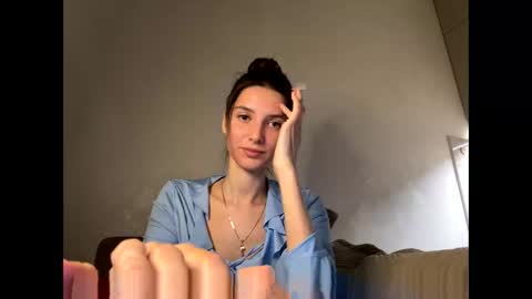 LEVA online show from April 2026 08:35:02 PM