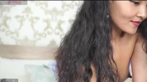 Snapshot of mercedesss_8 chatting on February 2025 01:01:01 PM Next show on 03 Dec online show from February 2025 01:01:01 PM