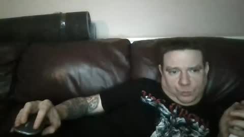 ezio online show from February 2025 09:33:02 PM