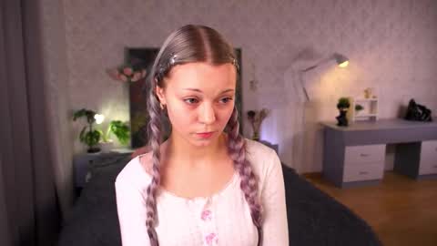 Stacy online show from December 2025 01:42:01 PM