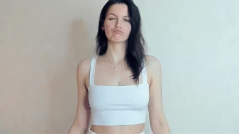 Miya online show from February 2026 07:40:01 AM