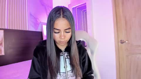 meredith_spencer online show from February 2025 11:32:01 PM