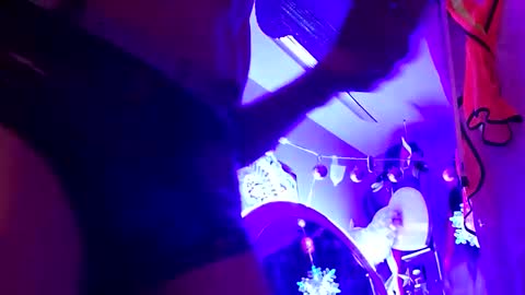 Snapshot of merelyalover chatting on February 2025 12:52:02 AM gurlnips online show from February 2025 12:52:02 AM