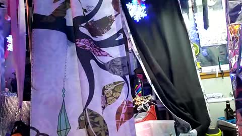 Snapshot of merelyalover chatting on March 2025 09:58:02 AM gurlnips online show from March 2025 09:58:02 AM