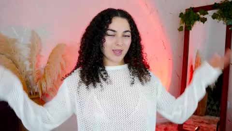 Snapshot of merida_bell18 chatting on December 2025 10:59:02 PM Merida Bell online show from December 2025 10:59:02 PM