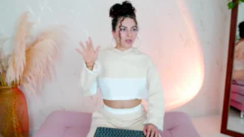 Snapshot of merida_bell18 chatting on February 2026 12:18:02 AM Merida Bell online show from February 2026 12:18:02 AM