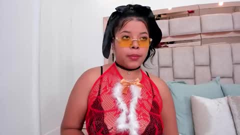 merielenbloom online show from November 2025 12:16:01 PM