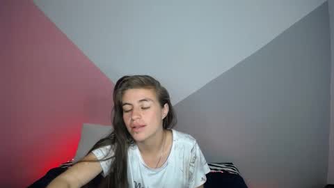 MERILY online show from February 2026 11:32:02 PM