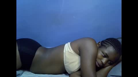 merlin_queen online show from October 2025 05:08:01 AM