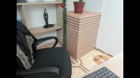 Merlina online show from January 2026 06:00:01 PM