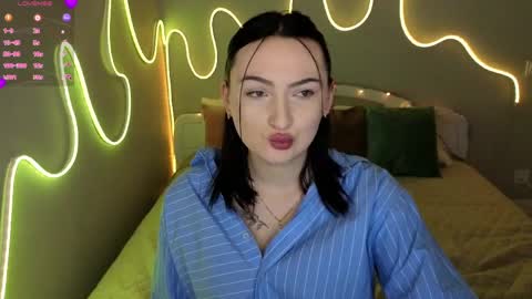 Merry online show from April 2026 12:00:01 AM