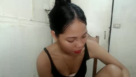 Snapshot of merryrose143 chatting on April 2026 05:06:01 AM merryrose143 online show from April 2026 05:06:01 AM