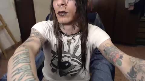 Snapshot of merurial1 chatting on October 2025 01:28:01 AM merurial1 online show from October 2025 01:28:01 AM