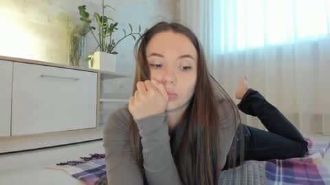 meryfoxxx online show from January 2025 02:05:01 PM