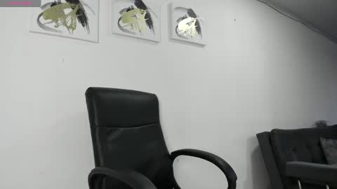 Snapshot of merysummer chatting on December 2024 10:56:01 PM Mery Summer online show from December 2024 10:56:01 PM