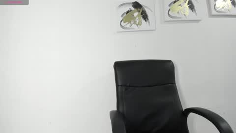 Snapshot of merysummer chatting on January 2025 12:42:02 AM Mery Summer online show from January 2025 12:42:02 AM