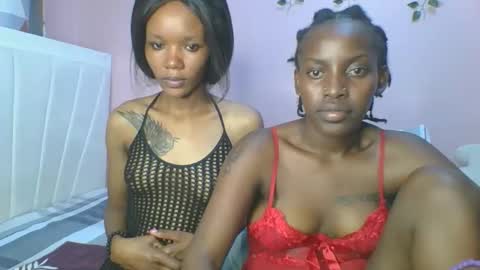 Snapshot of messyluna chatting on March 2026 07:53:01 PM meggy and bree online show from March 2026 07:53:01 PM