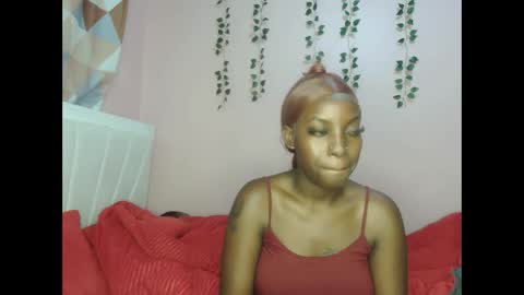 Snapshot of messyluna chatting on April 2026 08:51:01 AM meggy and bree online show from April 2026 08:51:01 AM